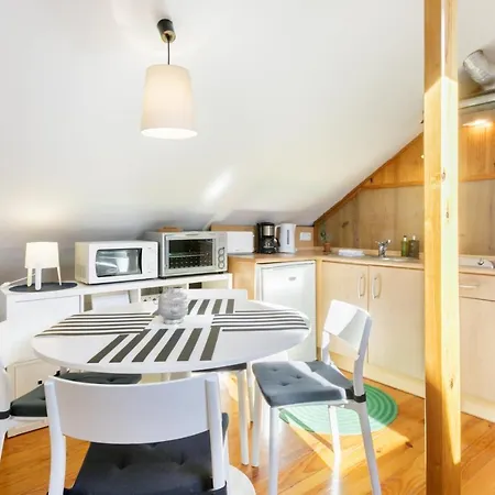 Prime Location Loft With Terrace Apartment Lissabon