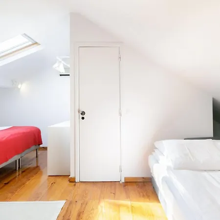 Prime Location Loft With Terrace Apartment Lissabon